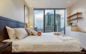 Spectacular Panoramic City Views In Sky-High Luxe